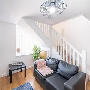 Bv Kirkstall 1 Bedroom Free Private Parking Leeds (West Yorkshire)