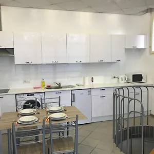 https://sun-room.hotels-in-ljubljana.com